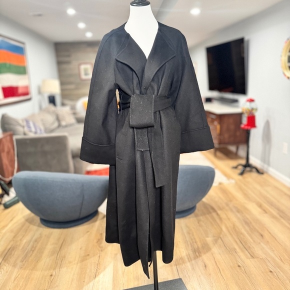 Gorgeous Lattelier coat size XS - Picture 1 of 4